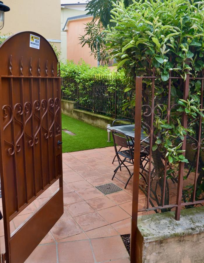 Duomo26 Boutique Apartment Desenzano del Garda Dış mekan fotoğraf